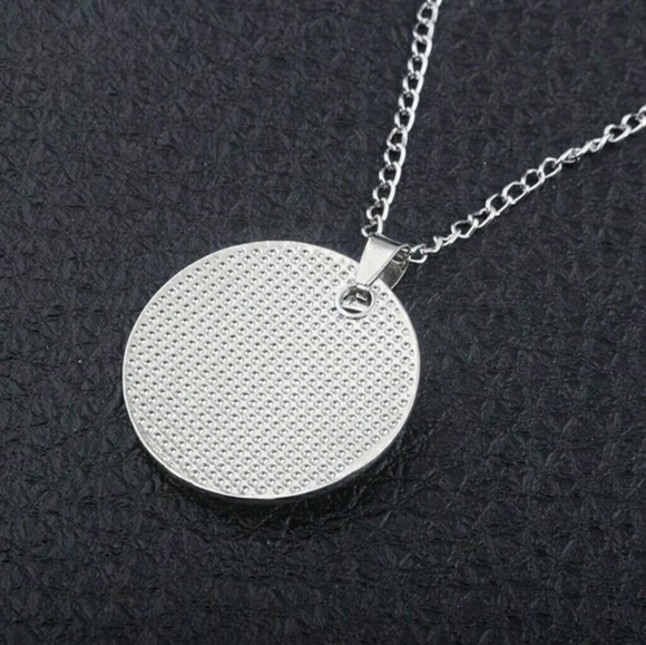 Wine Necklace - Picture 4 of 5